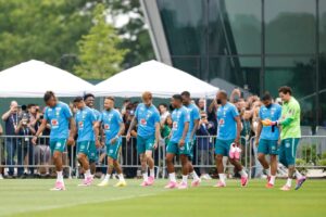 Selecao-Brasileira-treino-Foto-Rafael-Ribeiro-CBF-260626