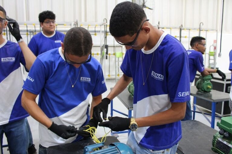 Senai-cursos-tecnicos-gratuitos-foto-divulgacao