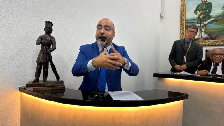 Vereador-Pedro-Americo-sobre-a-criacao-do-Plano-Municipal-de-Seguranca_-foto-Paulo-Jose-AC