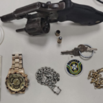 arma-apreendida-em-Feira-de-Santana-foto-divulgacao-