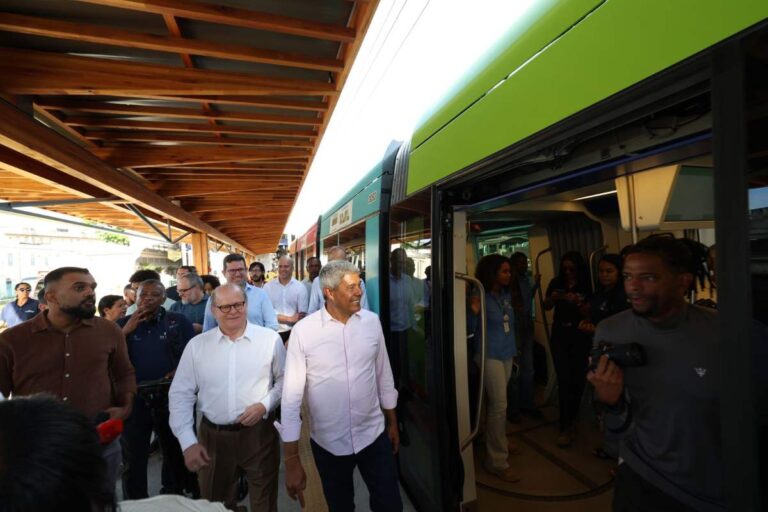 inicio-da-operacao-do-VLT_-Foto-Thuane-MariaGOVBA1_1