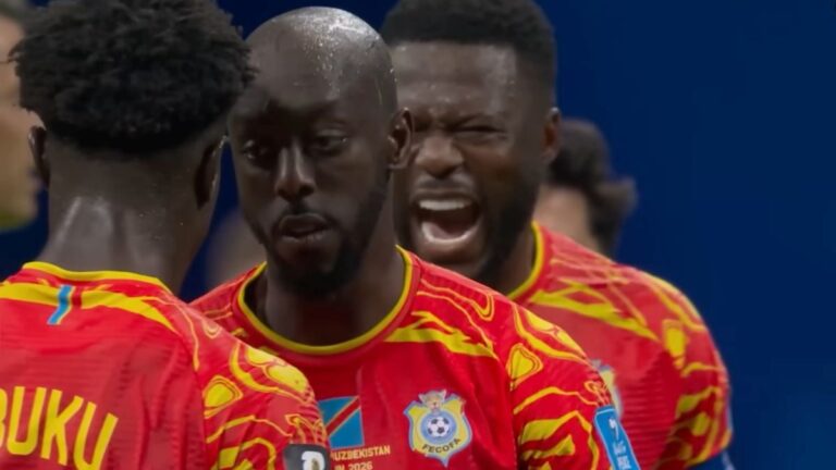 jogadores-da-RD-do-Congo-foto-reproducao-TV-Caze-