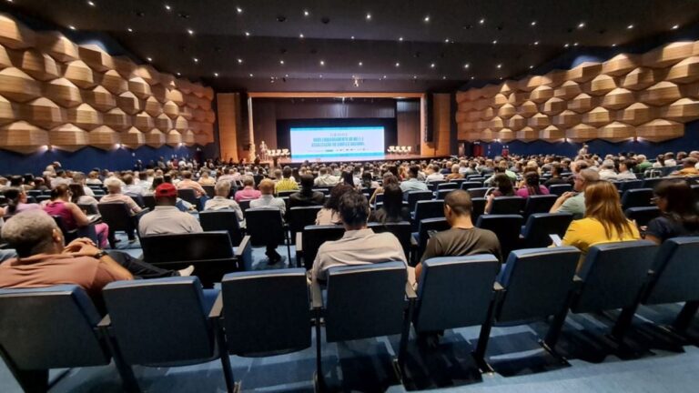 Feira-de-Santana-seminario-federal-mudancas-no-MEI-Simples-Nacional-Foto-Ney-Silva-Acorda-Cidade-01