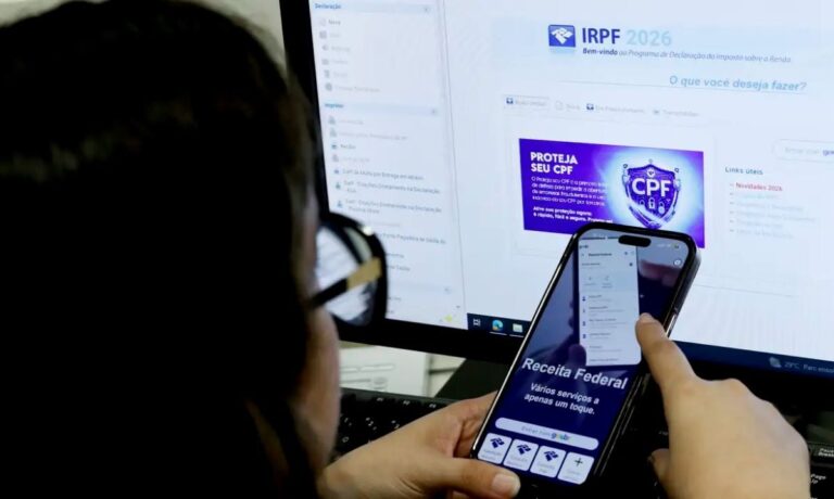 Imposto-de-Renda-Pessoa-Fisica-IRPF-Foto-Bruno-Peres-Agencia-Brasil-220626