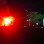 Incendio-destroi-carreta-com-carregamento-de-fraldas-descartaveis-na-BR-116-foto-reproducao-