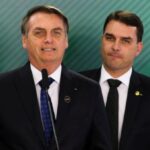 Jair-Bolsonaro-e-Flavio-Bolsonaro-Foto-Valter-Campanato-Agencia-Brasil