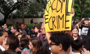 Manifestacao-contra-o-racismo
