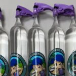 Mulher-e-resgatada-de-carcere-privado-e-entrega-lanca-perfume-do-companheiro-a-PM-foto-divulgacao-