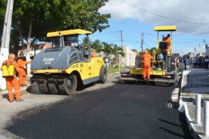 Prefeitura-inicia-pavimentacao-de-mais-cinco-ruas-no-bairro-Conceicao-em-Feira-de-Santana-Foto-Washington-Nery