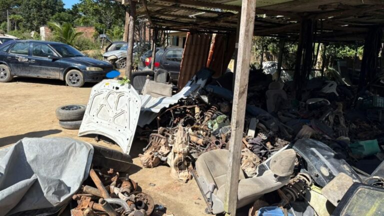 carros-apreendidos-sequestro-relampago-foto-divulgacao-00-