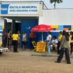 grupo-do-pais-e-maes-Escola-Municipal-Joao-Macario-Ataide-Feira-de-Santana-foto-Paulo-Jose-Acorda-Cidade-02-1