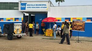 grupo-do-pais-e-maes-Escola-Municipal-Joao-Macario-Ataide-Feira-de-Santana-foto-Paulo-Jose-Acorda-Cidade-02-1