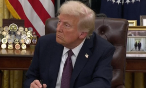 mnsL2oOH-Trump-Foto-Reproducao-Globo-News