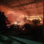 Bombeiros-apagam-incendio-em-fabrica-de-estofados-em-Vitoria-da-Conquista