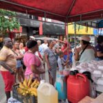 Dia-do-Feirante-e-marcado-por-cafe-da-manha-na-Marechal-feira-de-Santana-foto-Ney-Silva-Acorda-cidade-5