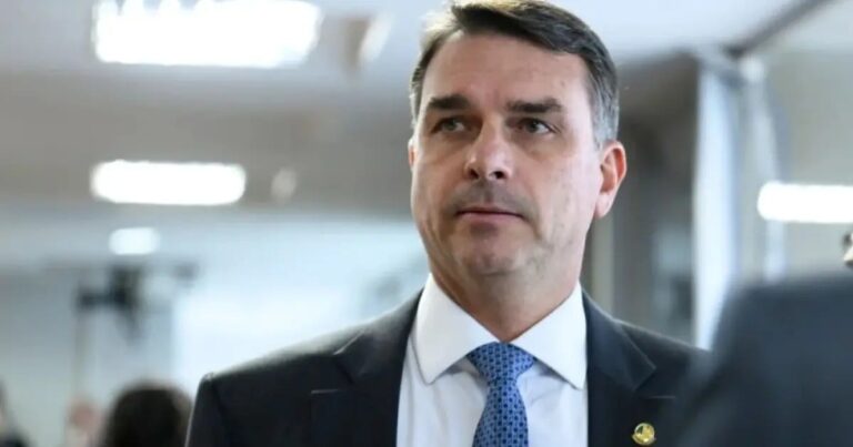 Flavio-Bolsonaro-Foto-Andressa-Anholete-Agencia-Senado