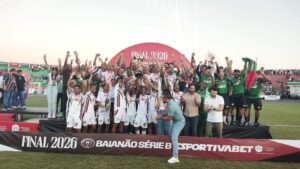 Fluminense-de-Feira-conquista-titulo-baiano-da-Segunda-Divisao-de-forma-invicta-Foto-Ed-Santos-Acorda-Cidade
