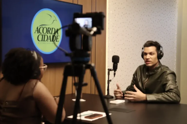 Luciann-Markus-ft-kaio-vinicius-acorda-cidade-