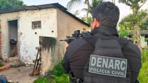 Megaoperacao-com-150-policiais-caca-alvos-do-Baralho-do-Crime-em-Salvador-e-regiao-foto-divulgacao-01