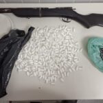 PM-intensifica-policiamento-e-apreende-espingarda-armas-e-drogas-em-Feira-de-Santana