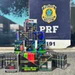 PRF-apreende-mais-de-50-cigarros-eletronicos-e-essencias-em-onibus-na-BR-116-na-Bahia-Foto-Divulgacao-