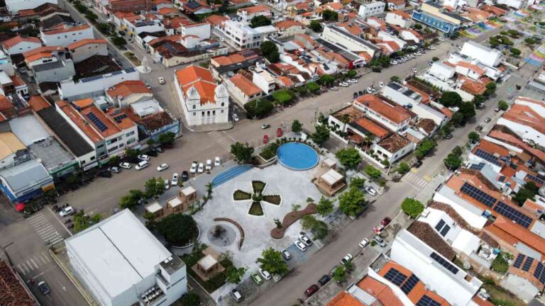 Riachao-do-Jacuipe-visao-aerea-Foto-Reproducao-Prefeitura-de-Riachao-do-Jacuipe