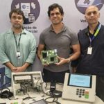 Urna-eletronica-e-aberta-ao-publico-em-acao-inedita-promovida-pelo-TRE-BA
