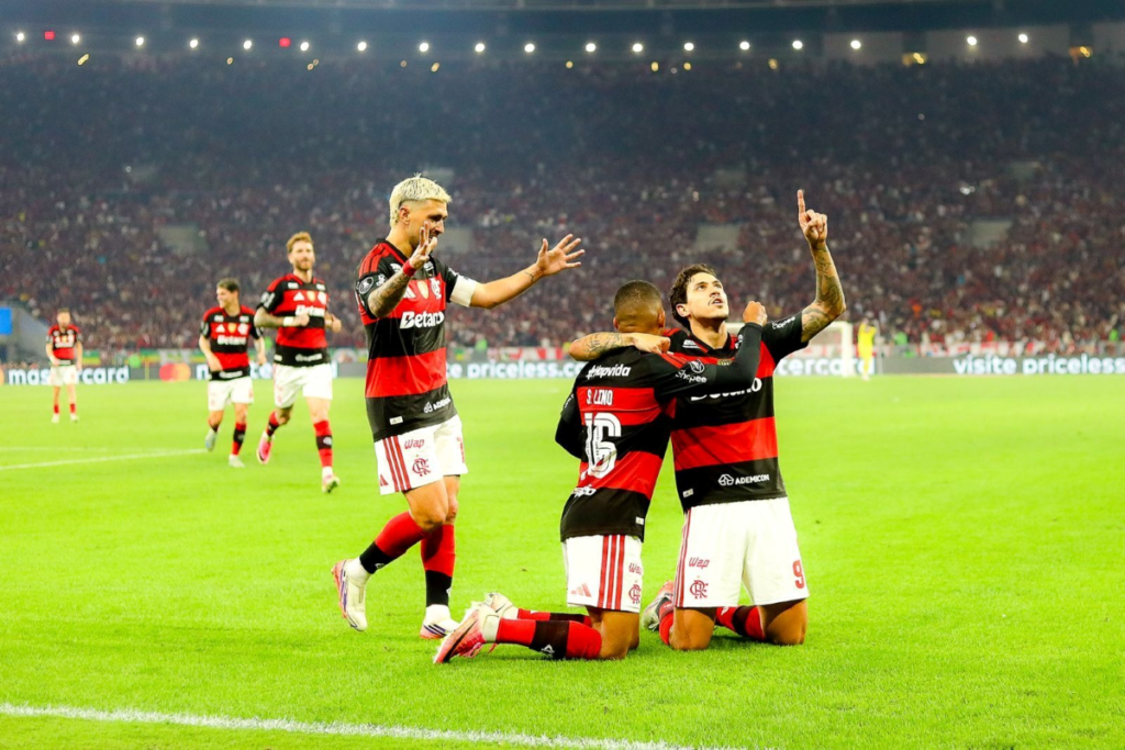 atleta-jogador-do-Flamengo-Foto-Adriano-Fontes-CRF