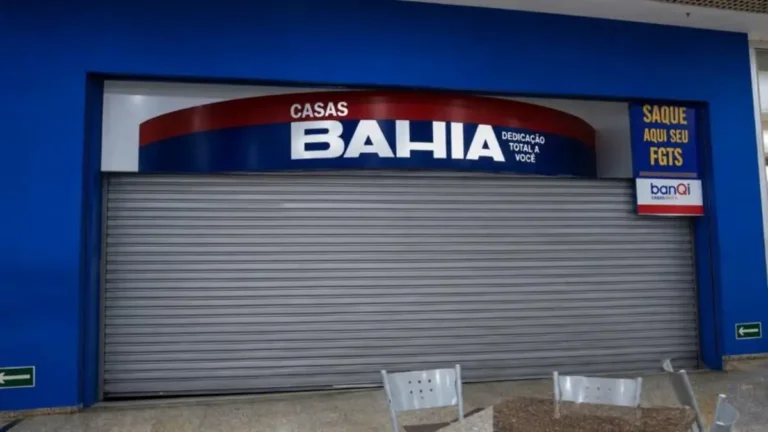 casas-bahia-fechada_widemd