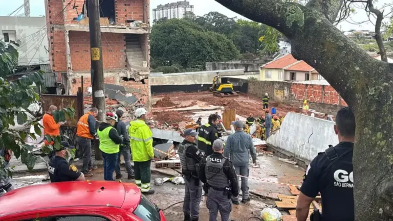desabamento-edificio-3009599090-3