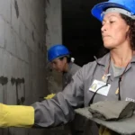 mao_na_massa_-_tania_rego-Mulheres-na-construcao-civil