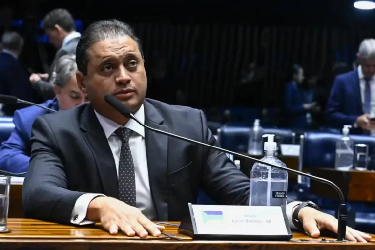 senador-Weverton-Rocha