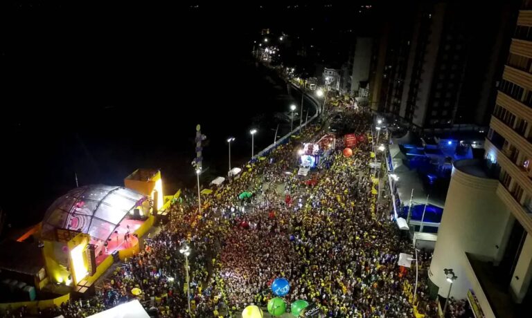 1066990-24_02_17_carnaval-ssa_barra_foto-valter-pontes_secom