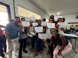 Estudantes-da-rede-municipal-de-Antonio-Cardoso-concluem-oficinas-de-Ingles-e-Ioruba-Foto-Divulgacao-2