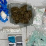 Homem-tenta-se-desfazer-de-mochila-mas-e-preso-com-drogas-em-Conceicao-do-Jacuipe-Foto-Ascom-66a-CIPM
