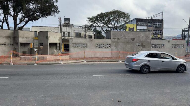 Obras-de-revitalizacao-na-Praca-dos-Sapateiros-Praca-do-Senadinho-Foto-Paulo-Jose-Acorda-Cidade