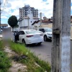 Rua-do-Bate-Bate-moradores-cobram-sinalizacao-apos-constantes-acidentes-de-transito-em-rua-dos-Capuchinhos-foto-arquivo-pessoal-9-1