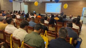 Sindicombustiveis-Bahia-debate-desafios-do-setor-durante-encontro-com-revendedores-em-Feira-de-Santana-foto-Paulo-jose-Acorda-Cidade-7