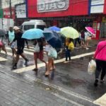 Transito-comercio-chuva-em-Feira_-foto-Paulo-Jose-7