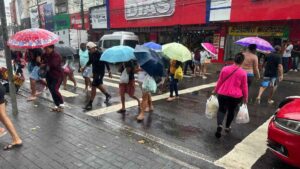 Transito-comercio-chuva-em-Feira_-foto-Paulo-Jose-7