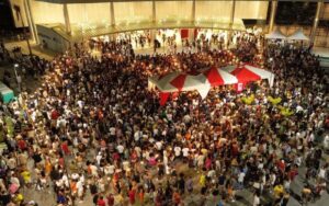 Unidos-pelo-samba-no-centro-de-convencoes-de-Feir-de-Santana