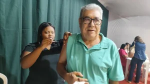 Vacinacao-contra-a-gripe-ft-ed-santos-acorda-cidade-12