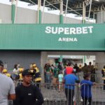 estadio-futebol-arquibancada-ingressos-arena-cajuiero-superbet-Torcedores-Feira-FC-foto-Jefferson-Araujo-Acorad-Cidade-01