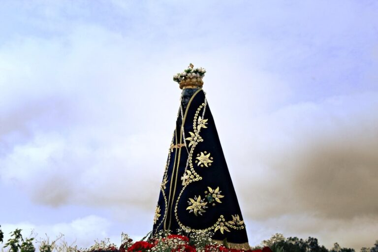 nossa-senhora-aparecida-061025