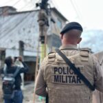 operacao-policia-militar-olhos-fechados