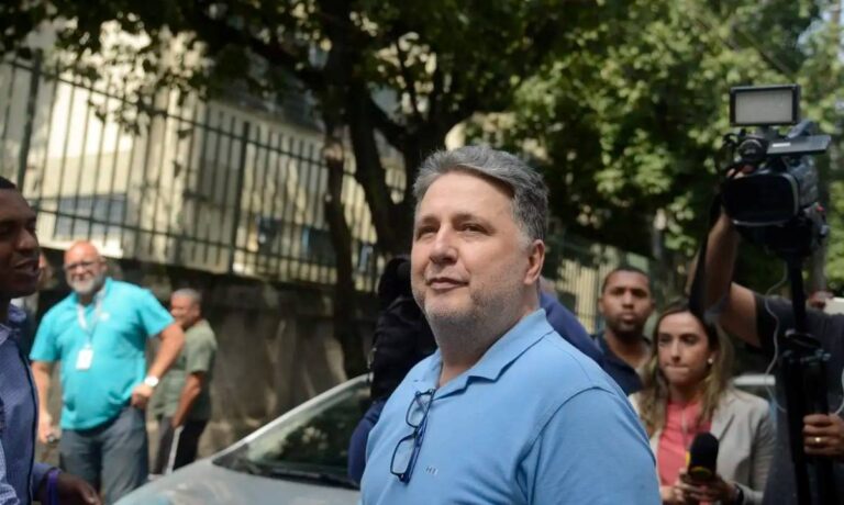 Anthony-Garotinho