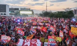 Ato-de-Lula-em-Brasilia