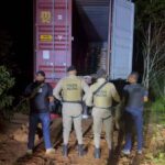 Caminhao-e-carga-avaliada-em-R-500-mil-sao-recuperados-apos-roubo-no-sul-da-Bahia-Foto-Reproducao-Ubata-Noticias