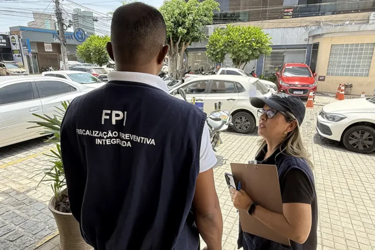 Desenvolvimento-Economico-coordena-acao-de-Fiscalizacao-Preventiva-Integrada-Foto-Danilo-Freitas-5