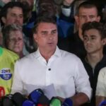 Flavio-Bolsonaro-em-pronunciamento-apos-apuracao-Foto-Joedson-Alves-Agencia-Brasil